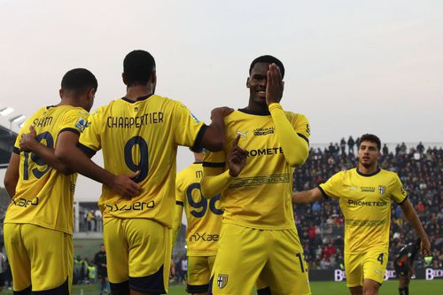 Ange Yoan Bonny, cu mâna la ochi, e obiectivul „cruciat” al Interului / Foto: Imago