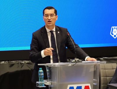 Scandal la Adunarea Generală a FRF între Răzvan Burleanu și Adrian Mititelu » Spiritele s-au încins în sală: „Bă, nebunule, ne faci sclavi pe toți?”